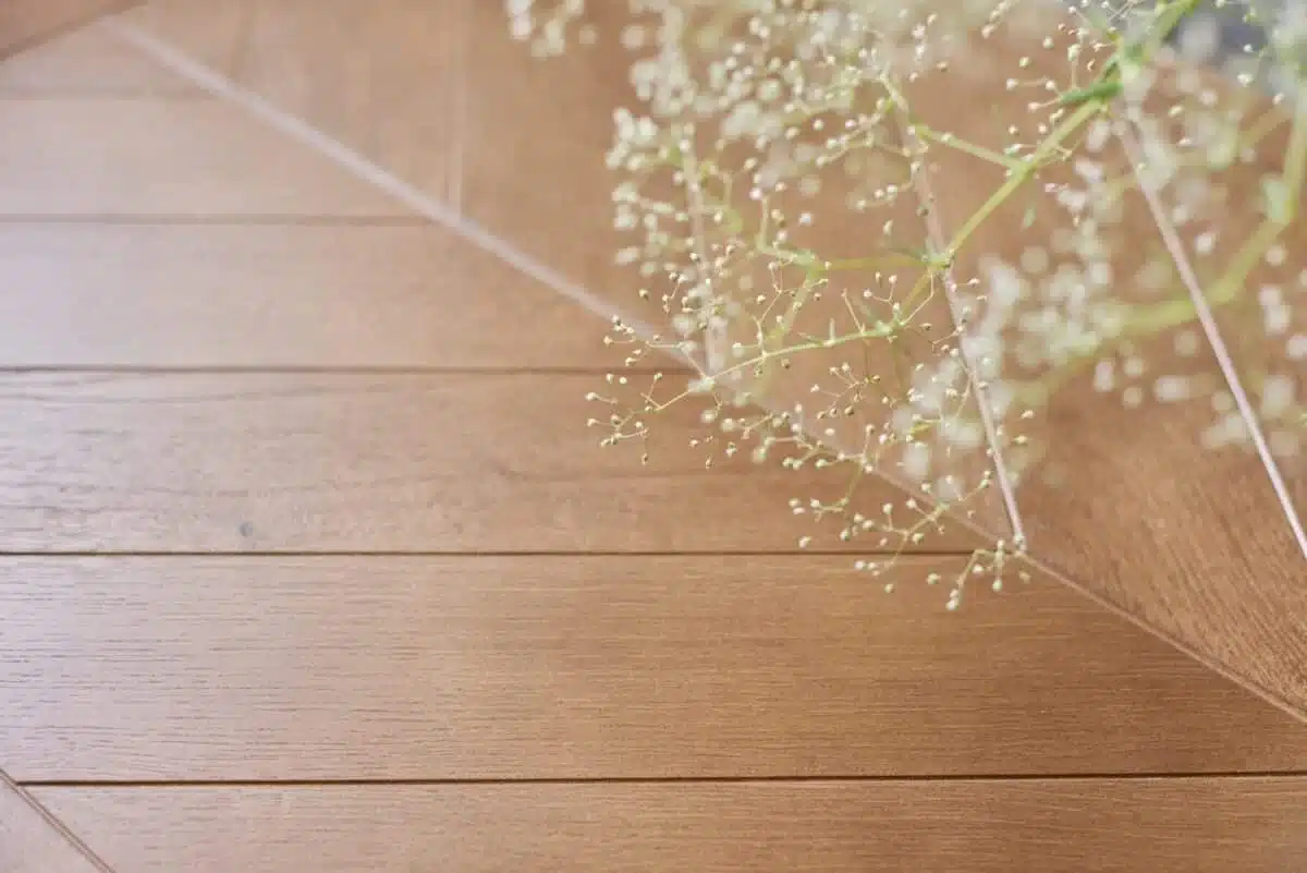 Pros and Cons of Bamboo Flooring Pros and Cons of Bamboo Flooring